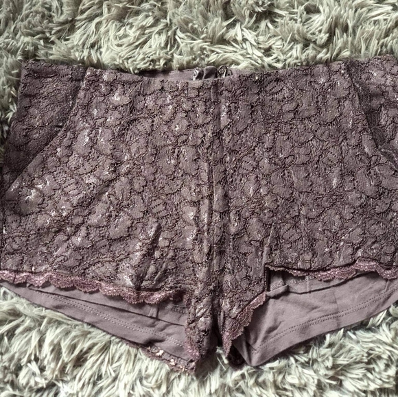 2/$15 Lace Short- mix&match - Picture 2 of 6